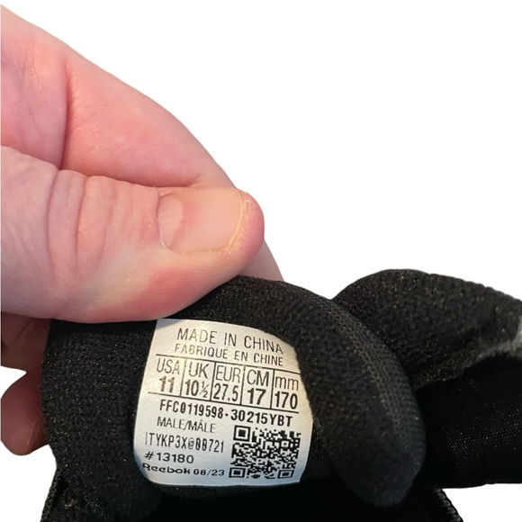 Bundle of 3 boys shoes 11 kids - Picture 8 of 10